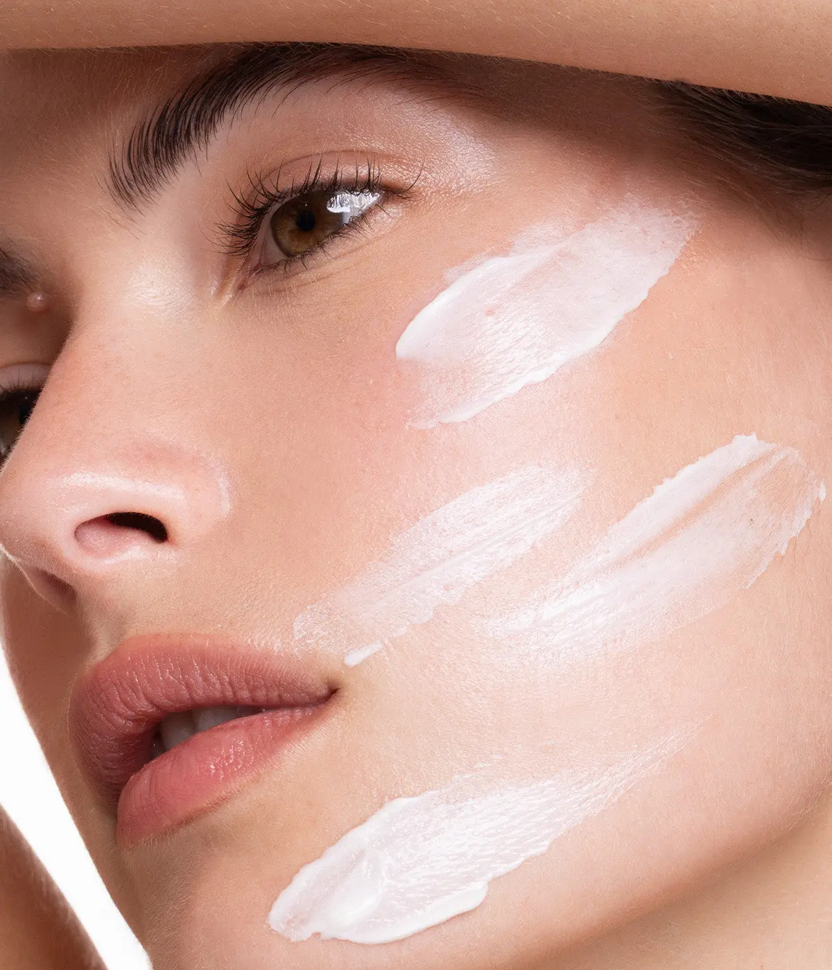LINE REPAIR Nutrient Berries Beauty Mask - Image 3
